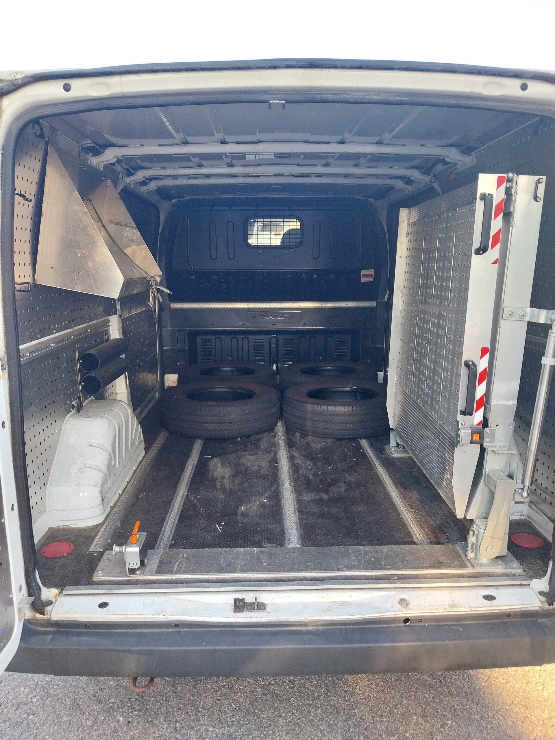 FORD Transit Van 350L Trend-image-5