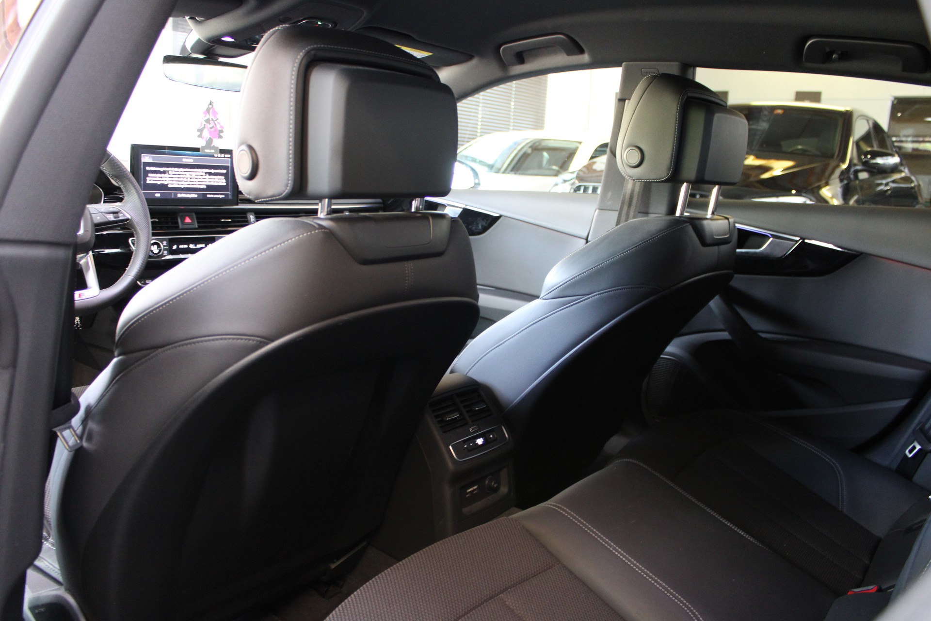 AUDI A5 Sportback 40 TDI S-Line quattro S-tronic-image-13