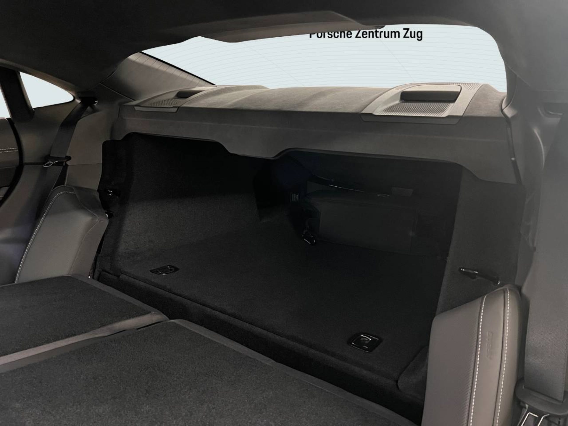 PORSCHE Taycan Turbo-image-22