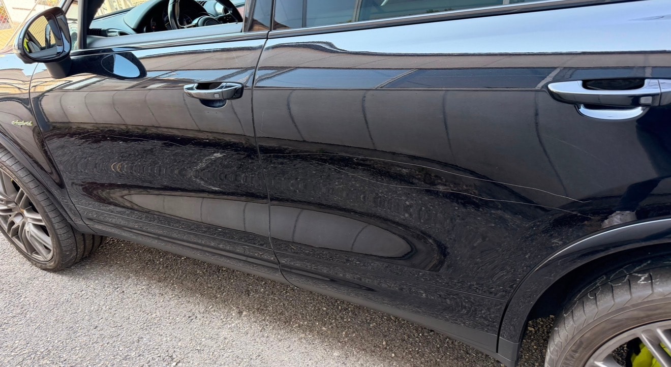 PORSCHE Cayenne S E-Hybrid-image-12