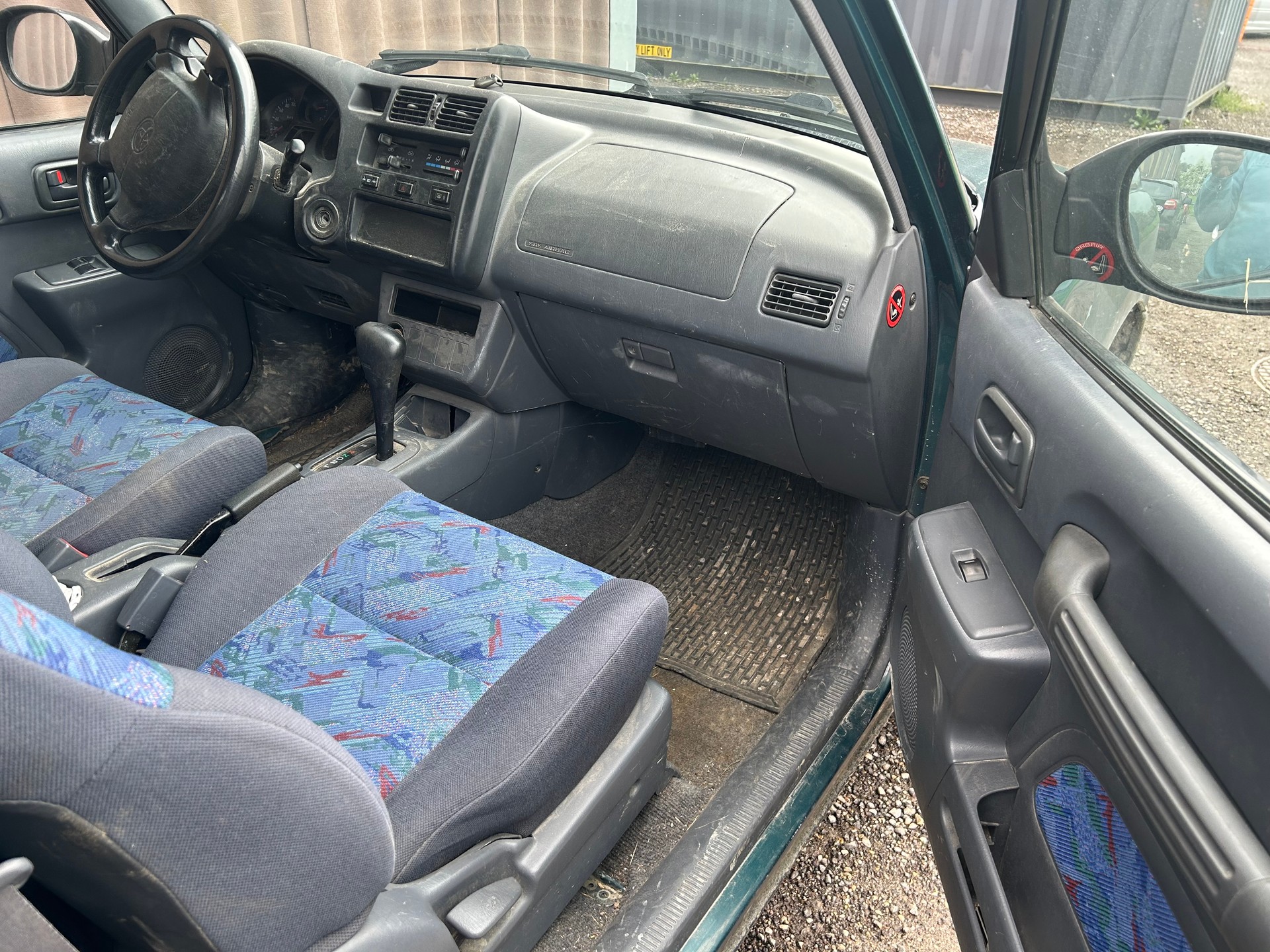 TOYOTA RAV-4 GX Funky-image-14