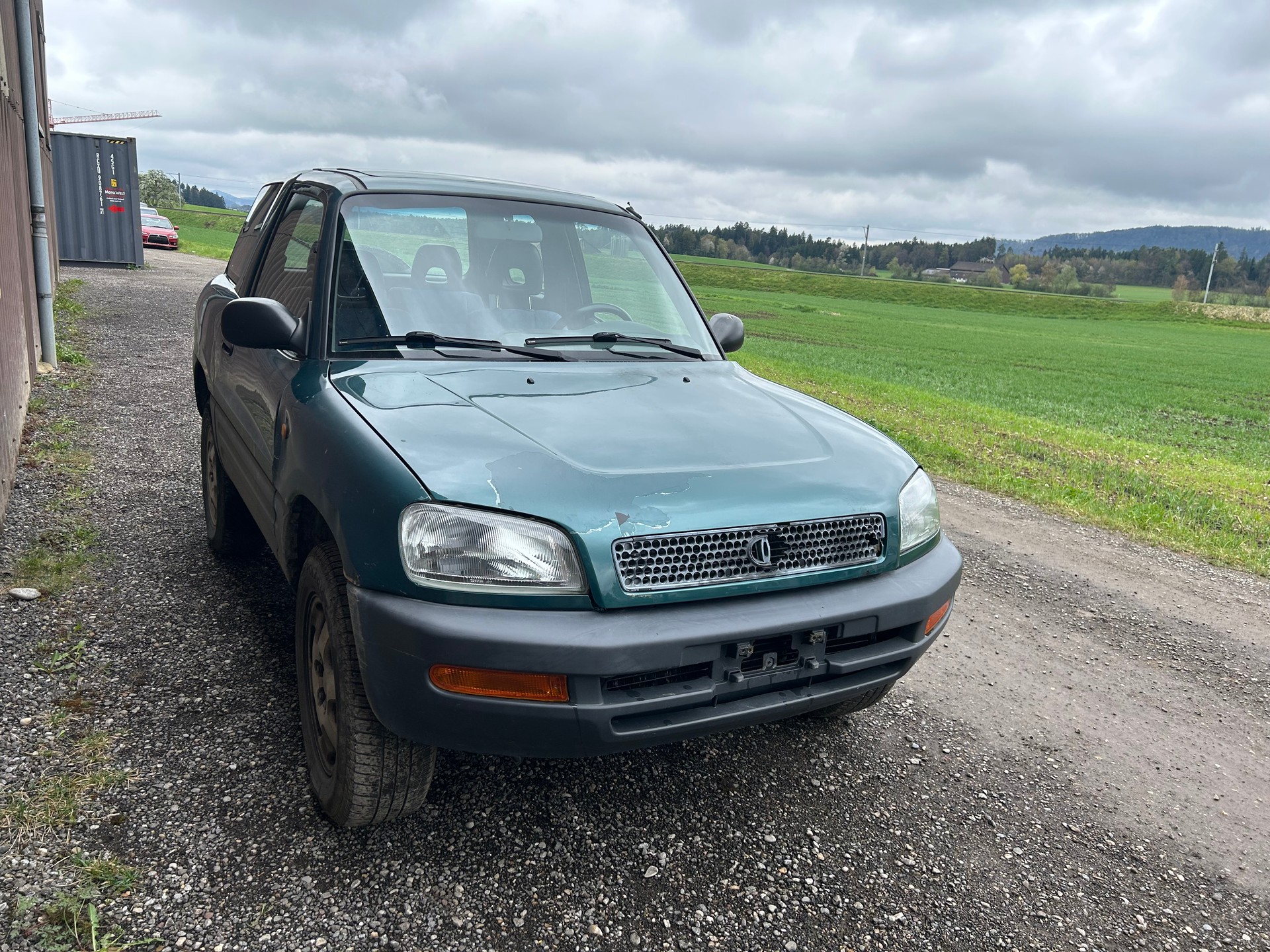 TOYOTA RAV-4 GX Funky-image-3