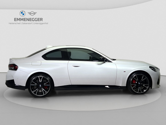 BMW M240i xDrive-image-5