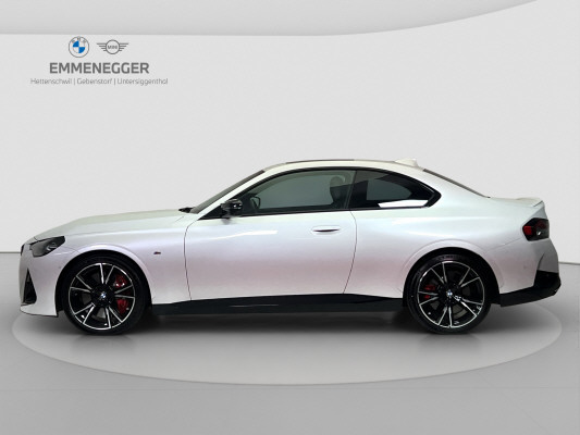 BMW M240i xDrive-showroom-element-1