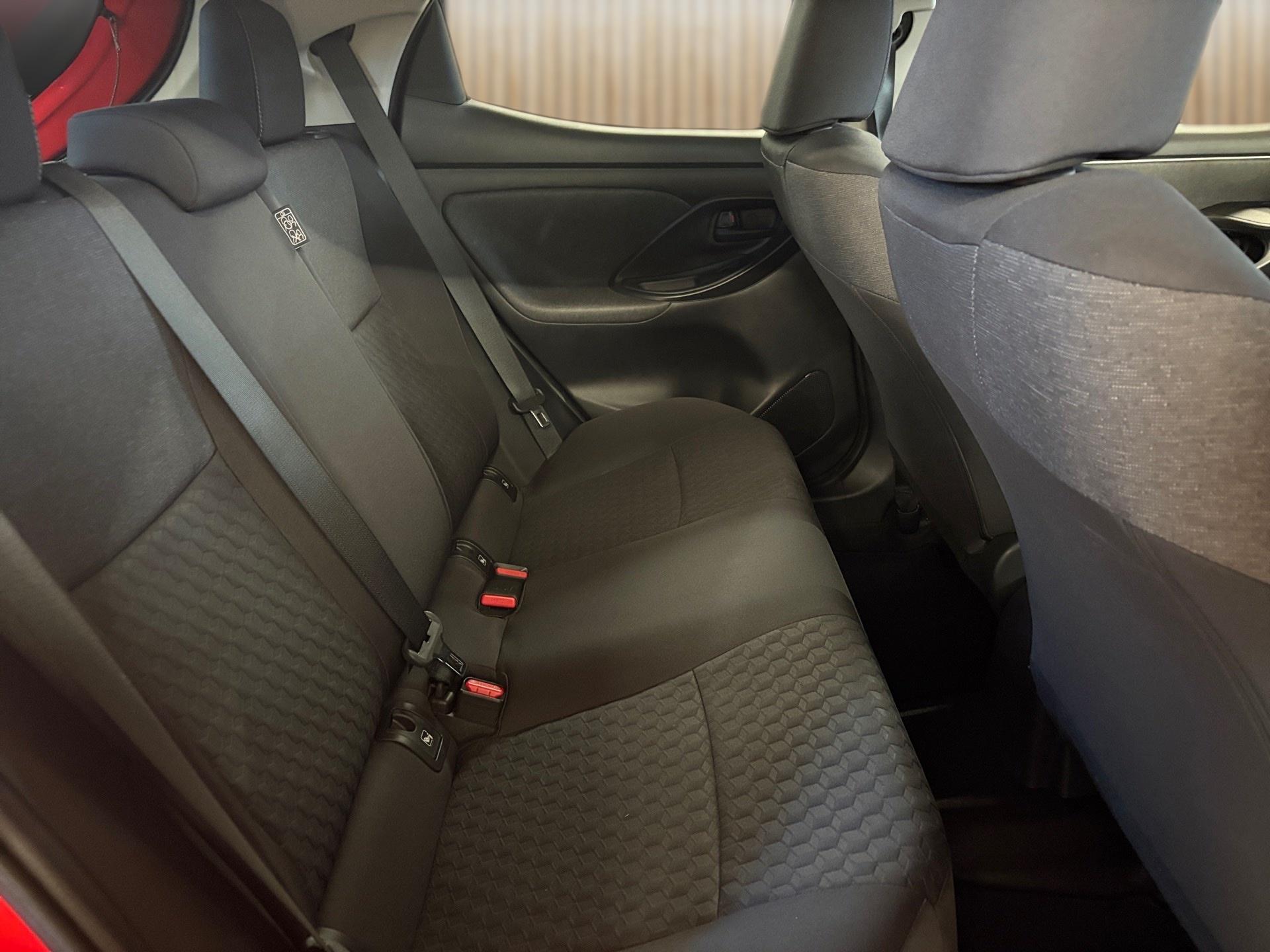 TOYOTA Yaris 1.5 Trend-image-14