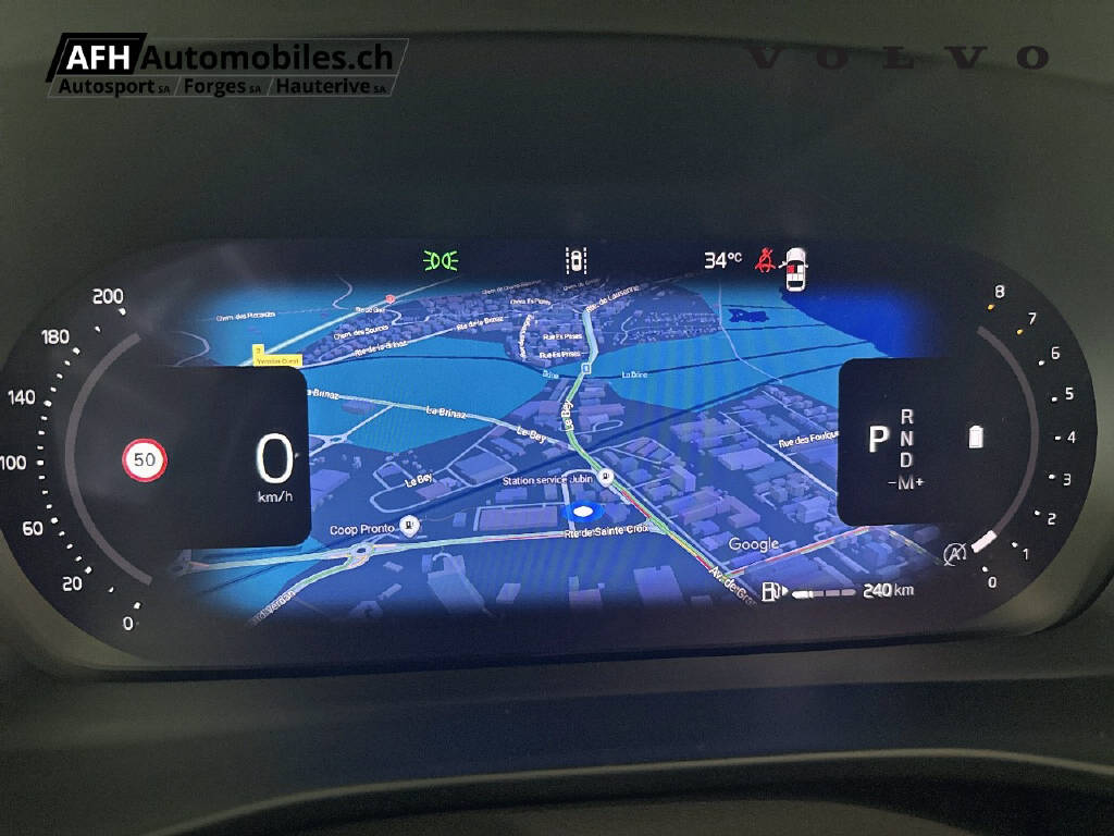 VOLVO XC40 2.0 B3 MH Core-image-10
