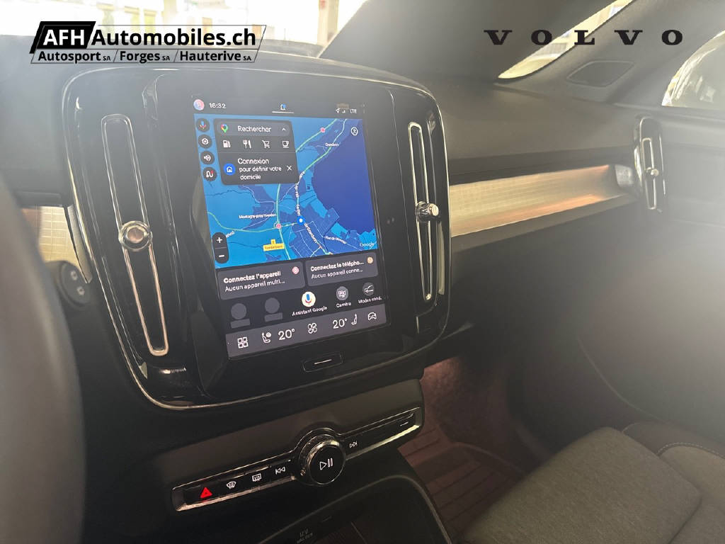 VOLVO XC40 2.0 B3 MH Core-image-11