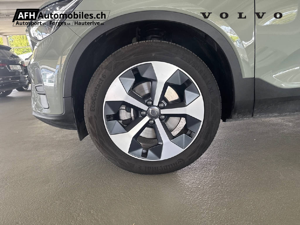 VOLVO XC40 2.0 B3 MH Core-image-16