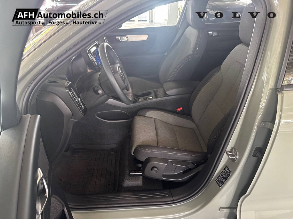 VOLVO XC40 2.0 B3 MH Core-image-12