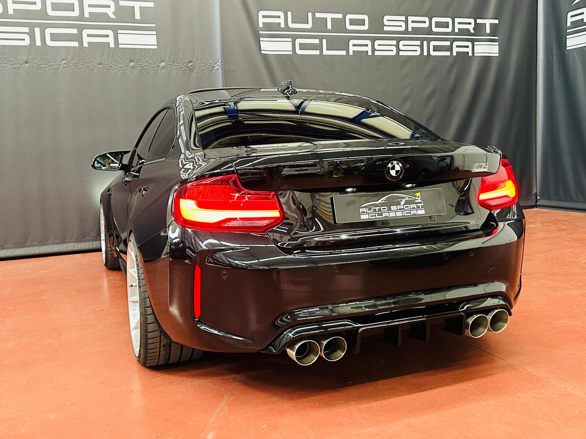 BMW M2 Competition Handschalter-image-10