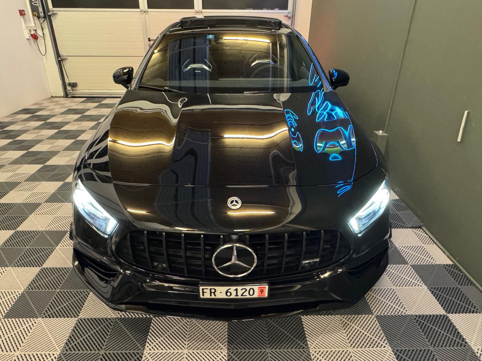 MERCEDES-BENZ A 45 S AMG 4Matic+ Speedshift-image-9