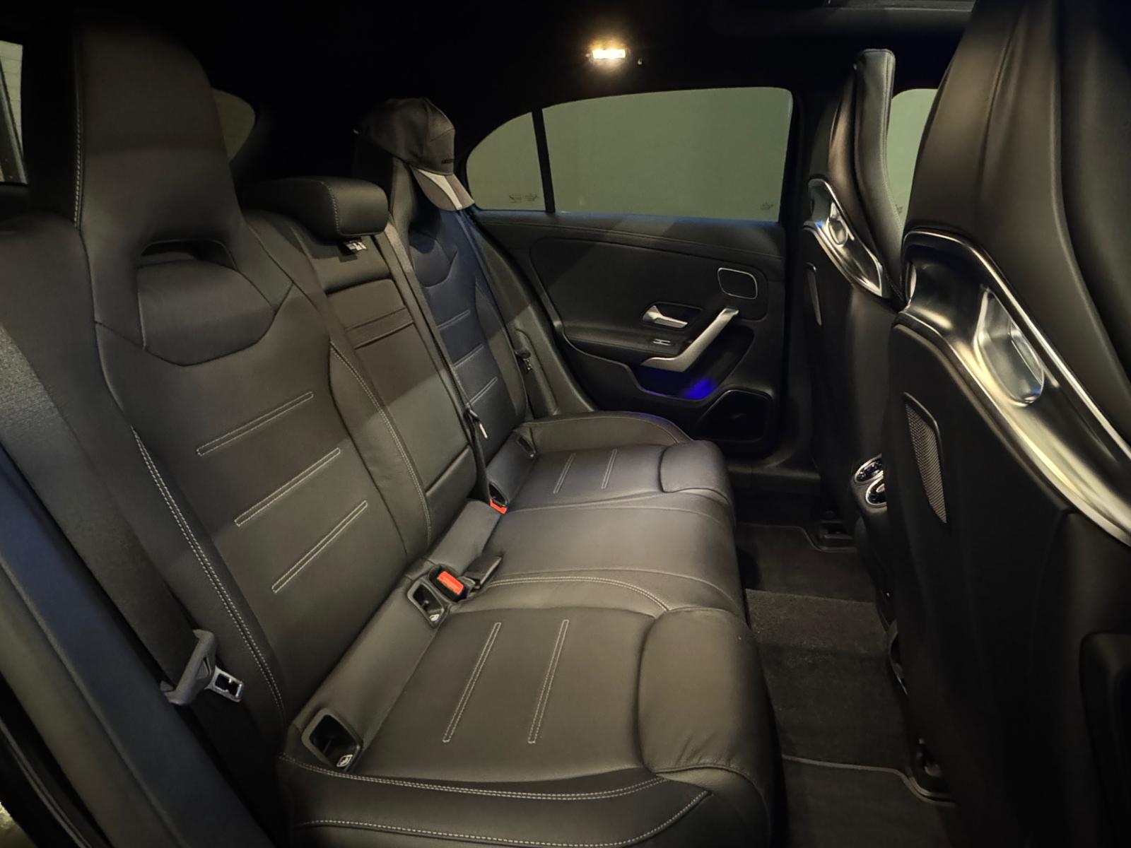 MERCEDES-BENZ A 45 S AMG 4Matic+ Speedshift-image-12