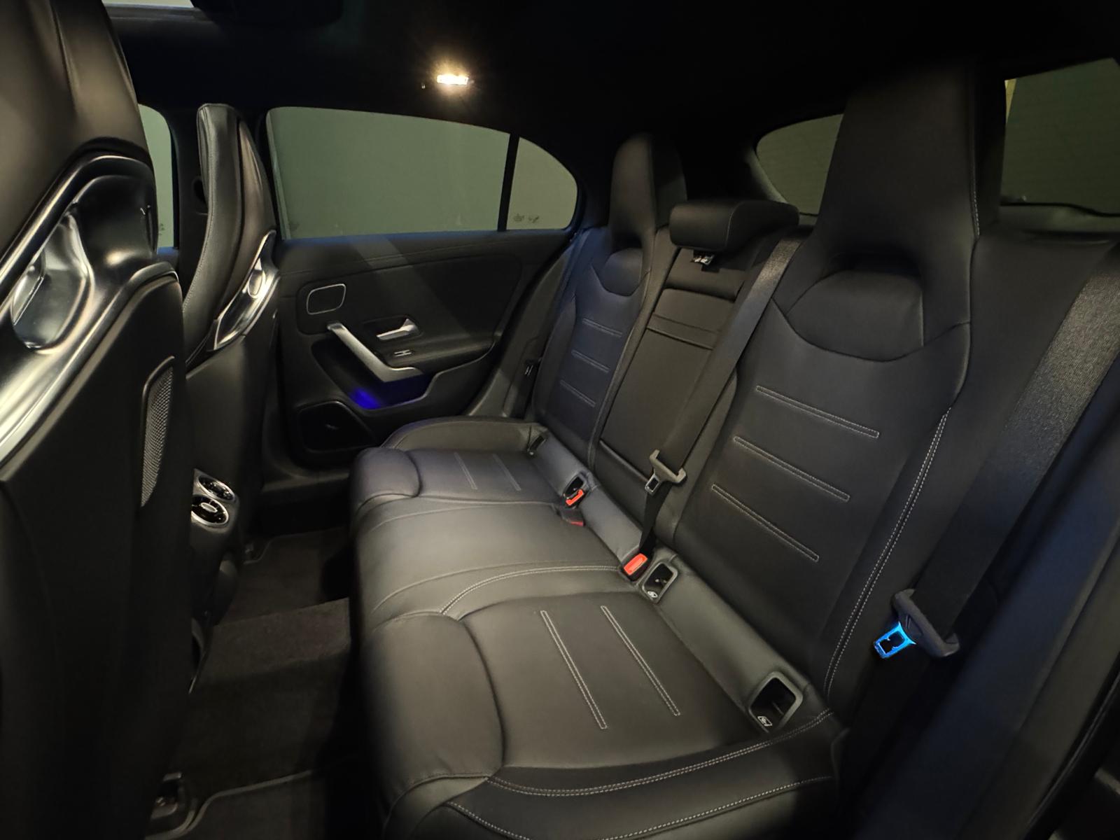 MERCEDES-BENZ A 45 S AMG 4Matic+ Speedshift-image-13