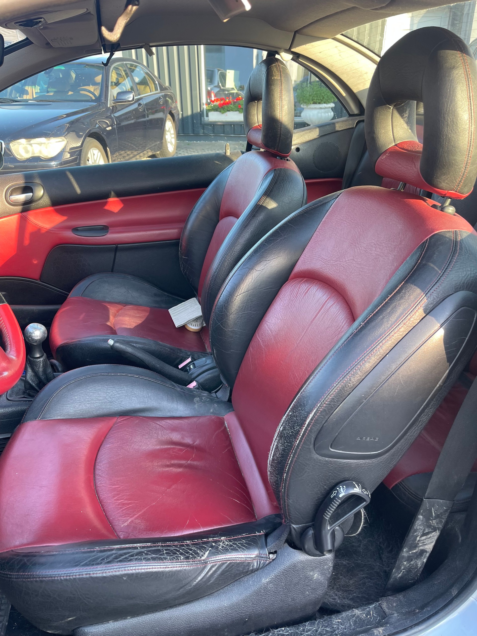 PEUGEOT 206 CC 2.0 16V Roland Garros-image-9