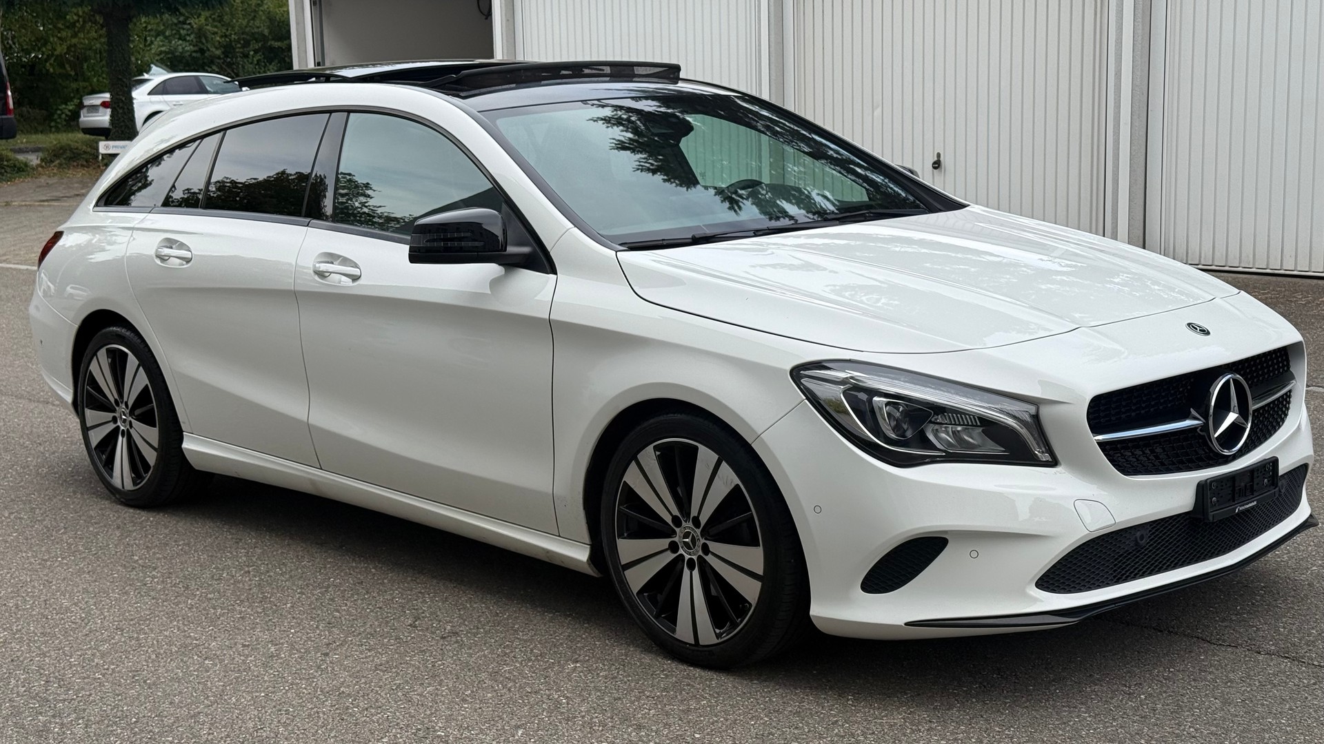 MERCEDES-BENZ CLA Shooting Brake 200 Night Star 7G-DCT-image-6