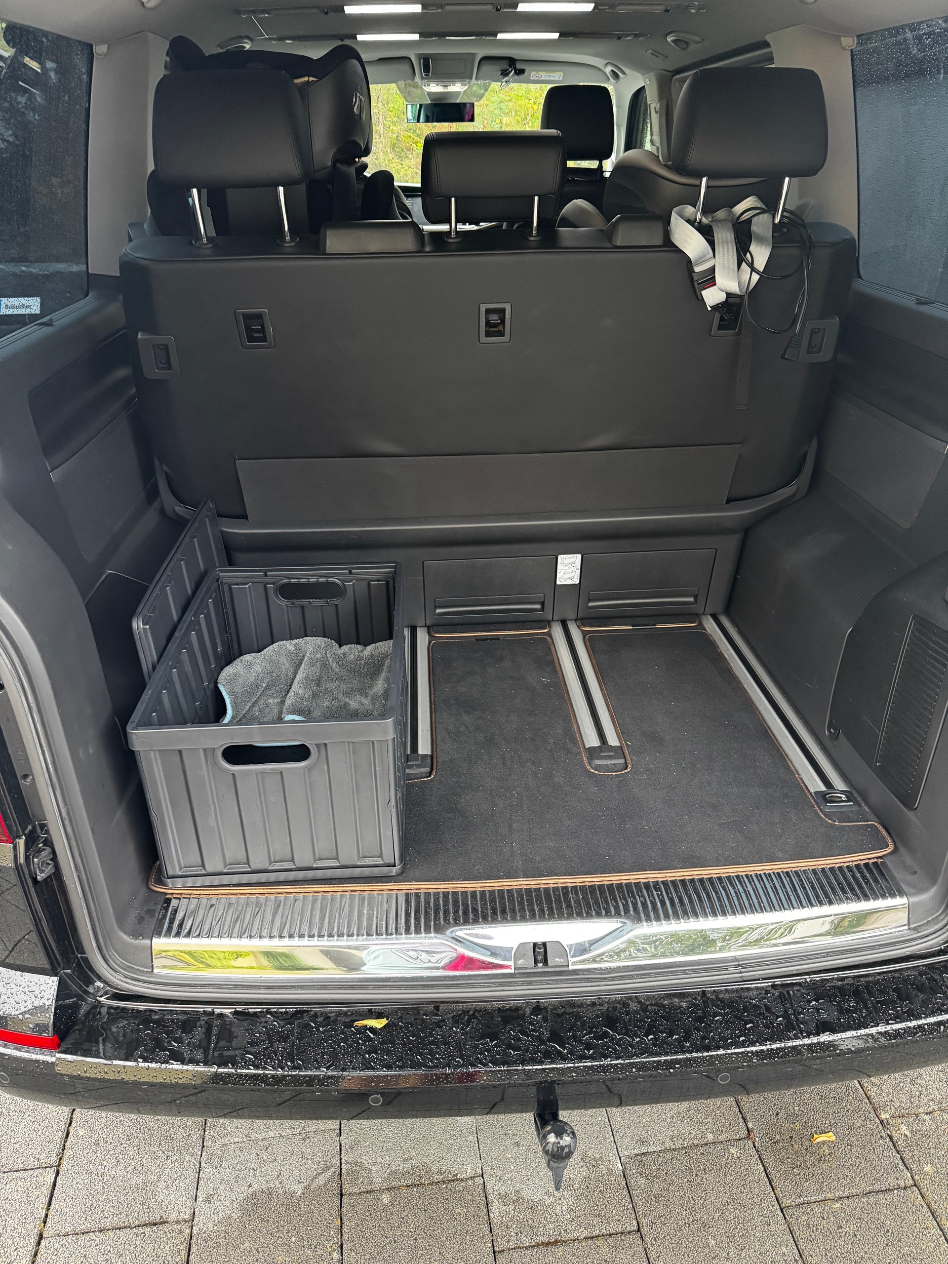 VW T6.1 Multivan Highline Liberty DSG 4m 2.0 TDI-image-13