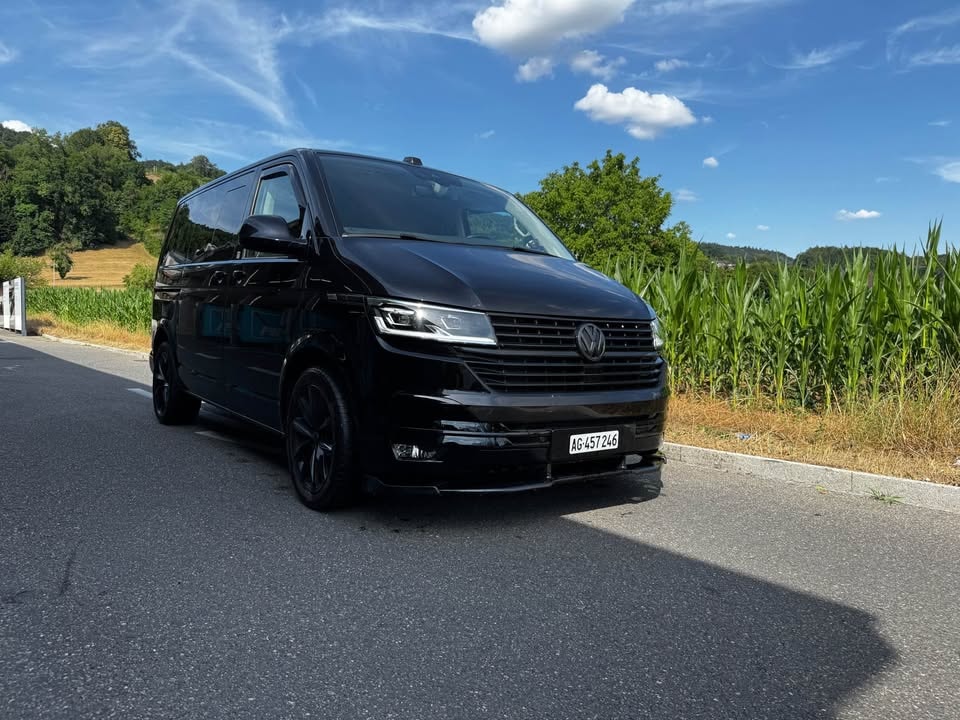VW T6.1 Multivan Highline Liberty DSG 4m 2.0 TDI-image-1