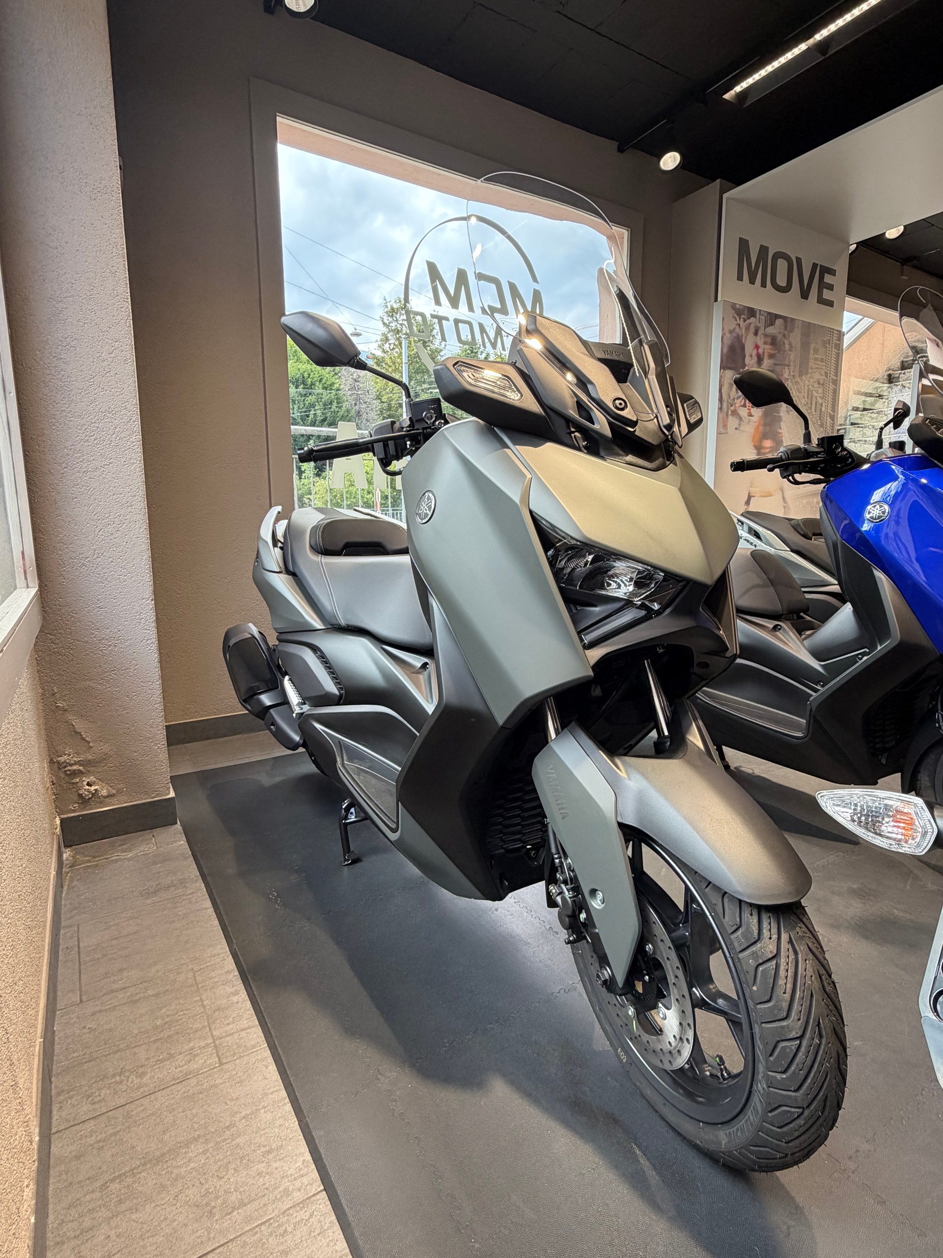 YAMAHA X-Max 300