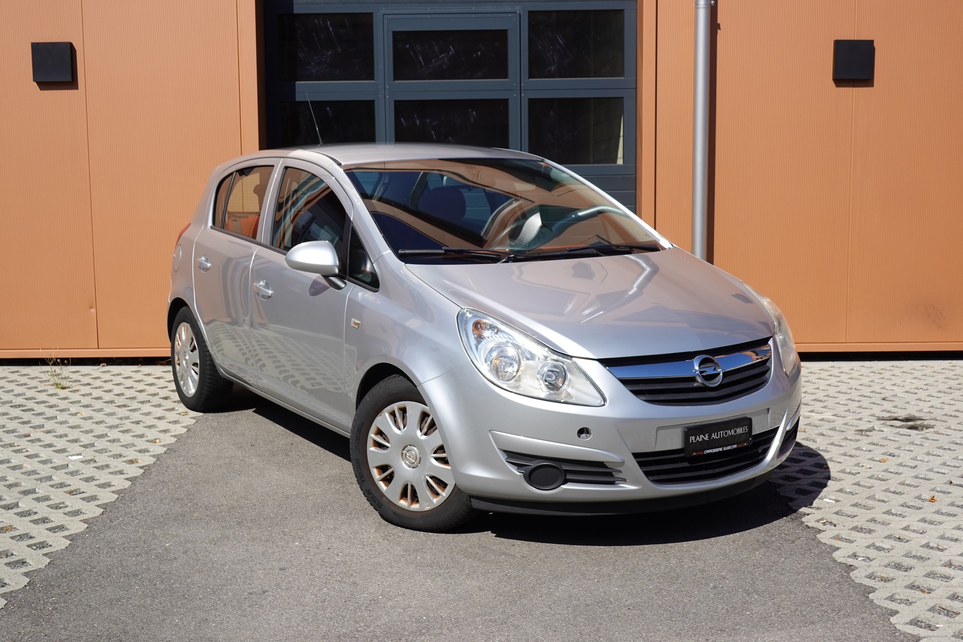 OPEL Corsa 1.4 TP Enjoy "CH Vehicule * Capteur stationnement"-image-0