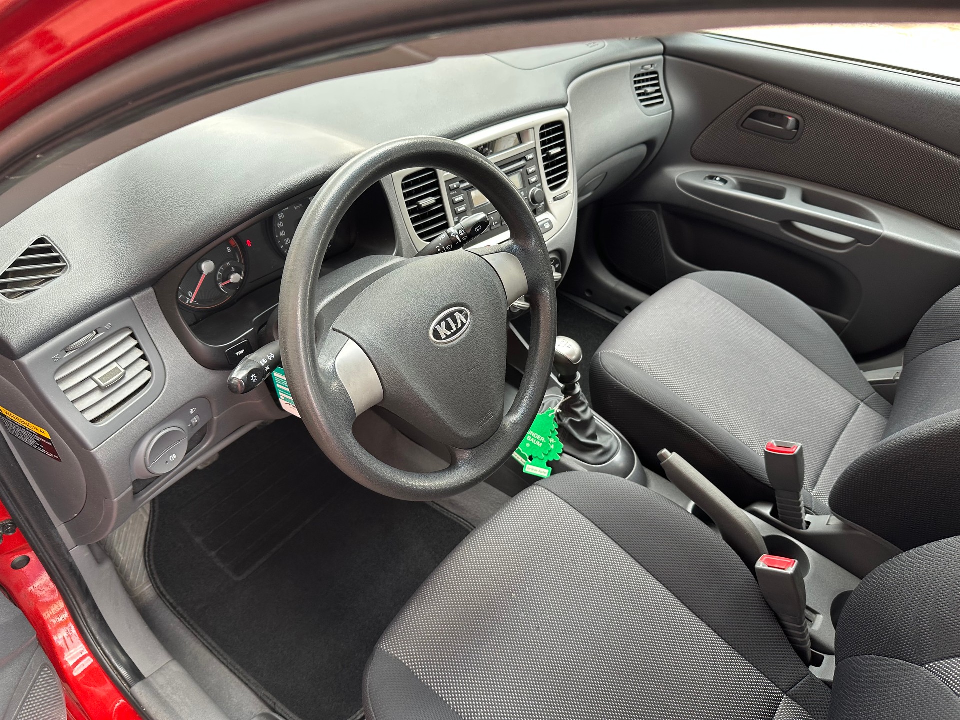 KIA Rio 1.4 16V Trend-image-7