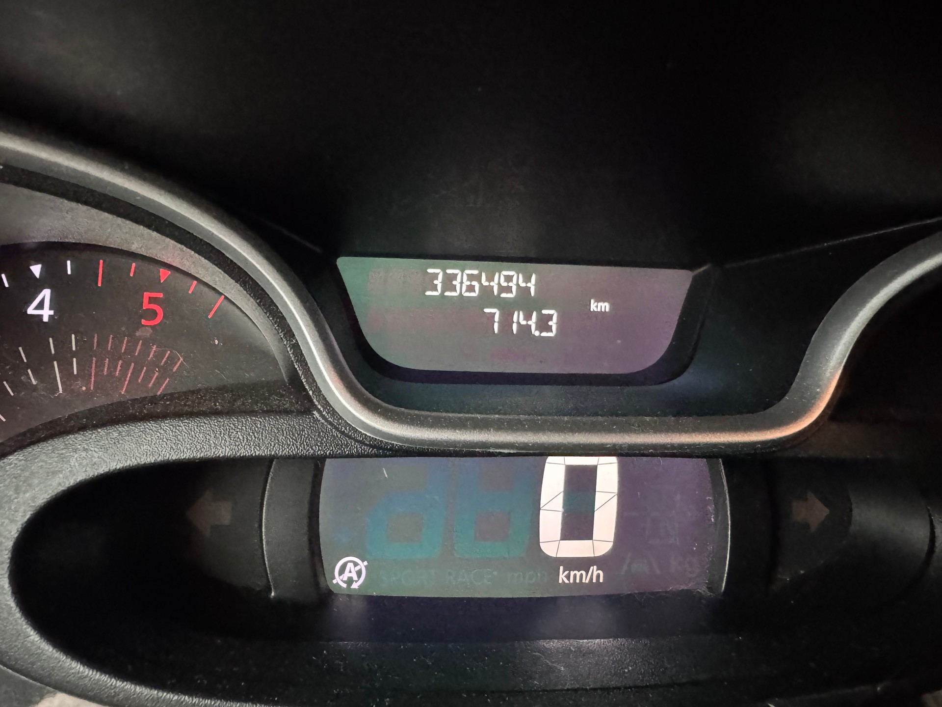 NISSAN NV300 dCi 125 2.9 L2H1 Premium 9Pl.-image-9