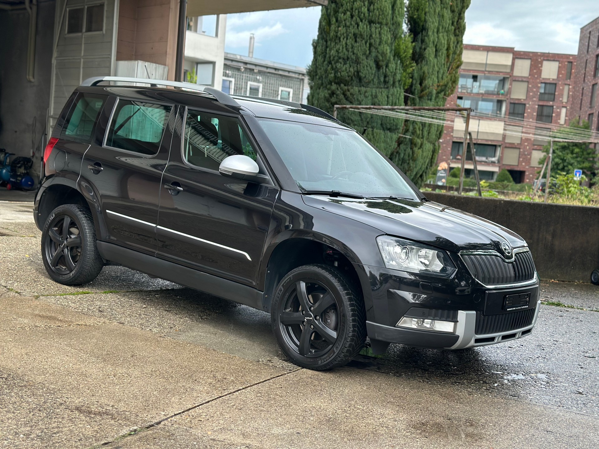 SKODA Yeti 2.0 TDI Outdoor Adventure 4x4 DSG-image-1