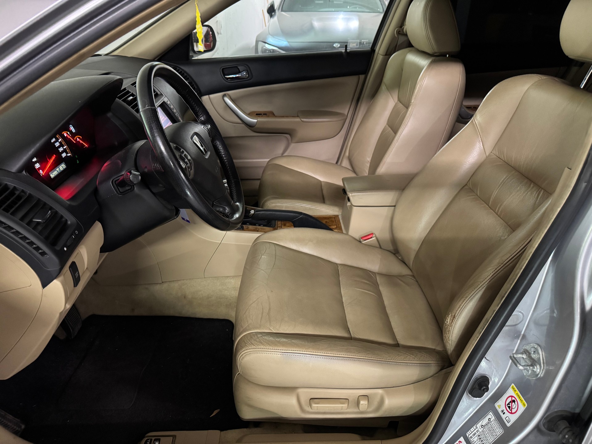 HONDA Accord Tourer 2.4i Executive Automatic-image-9