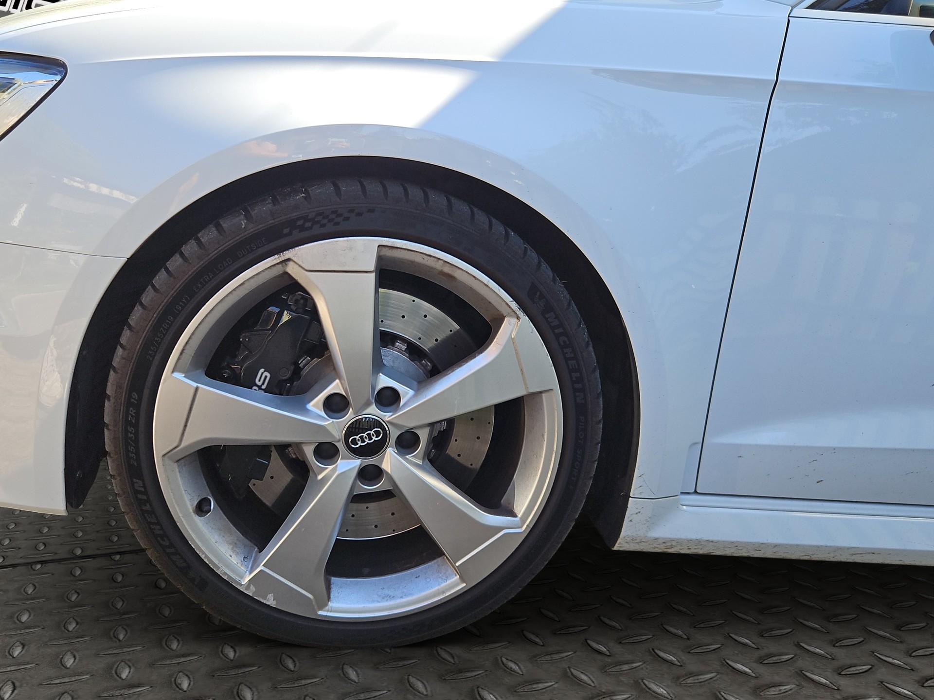AUDI RS3 Sportback 2.5 TSI quattro S-tronic-image-15