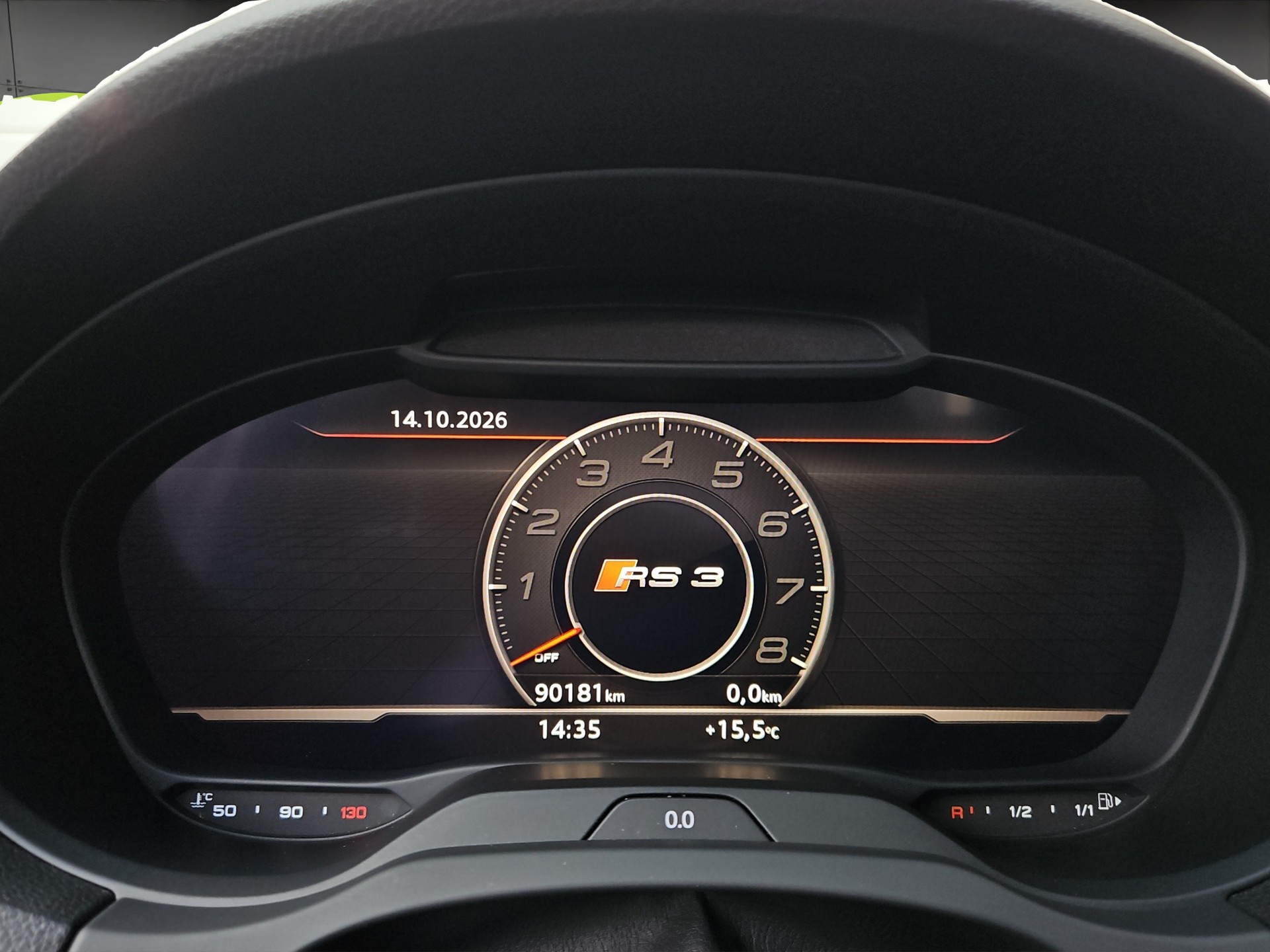 AUDI RS3 Sportback 2.5 TSI quattro S-tronic-image-9