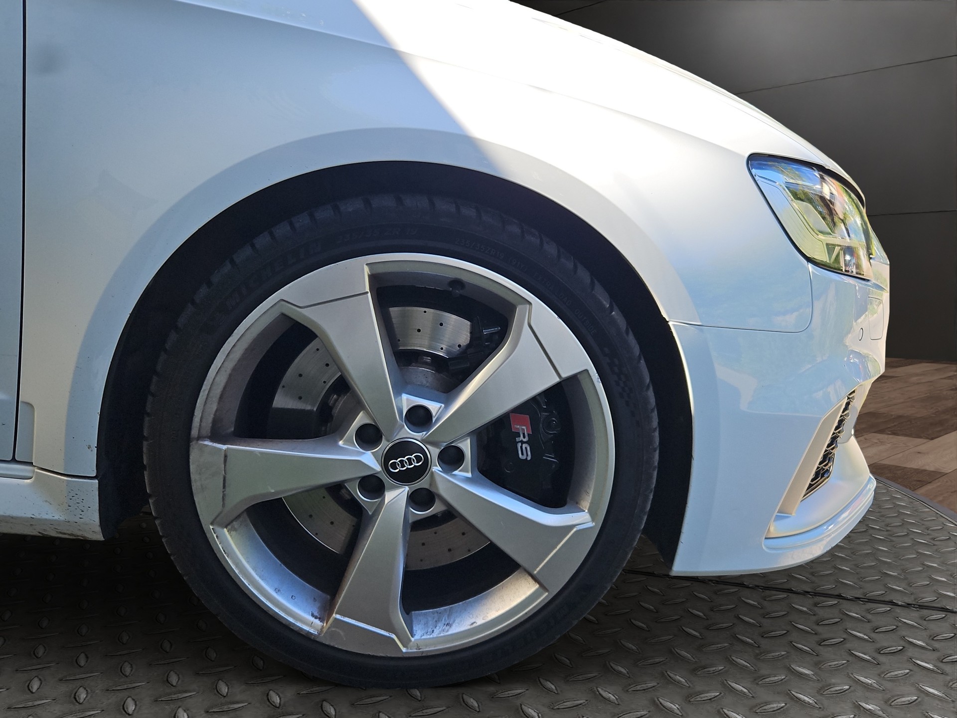 AUDI RS3 Sportback 2.5 TSI quattro S-tronic-image-13