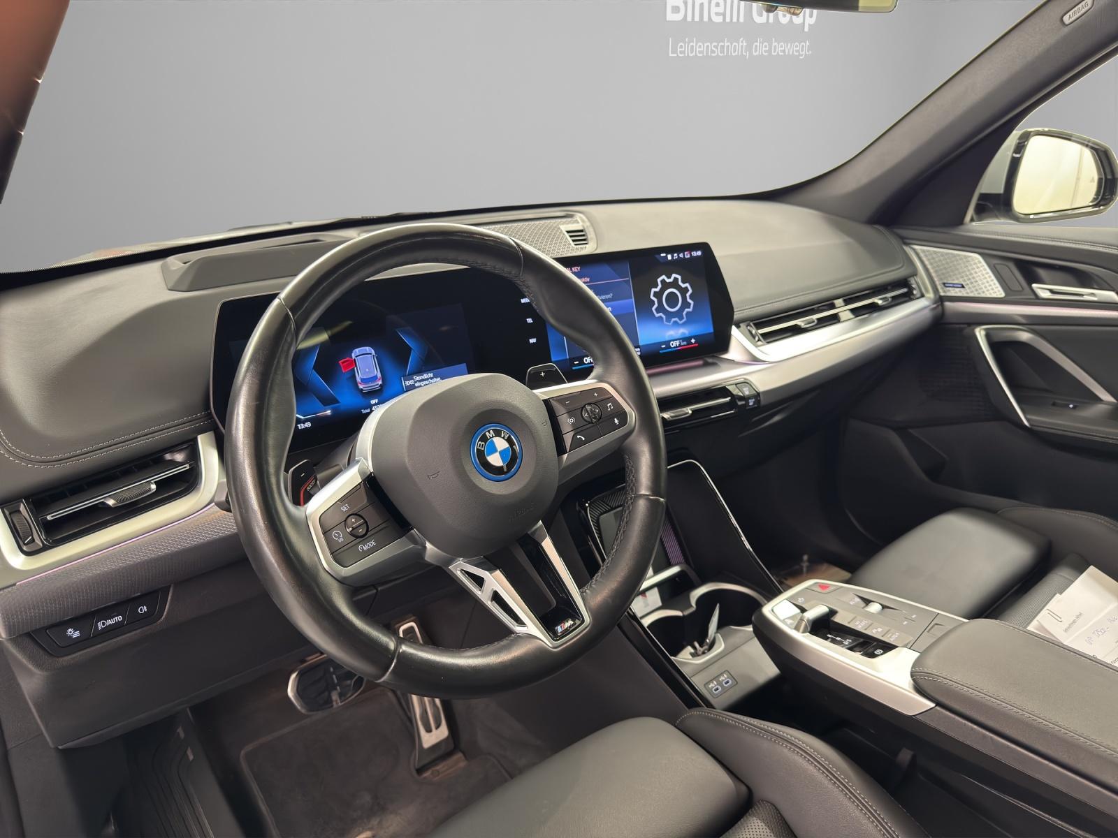 BMW X1 U11 30e xDrive paddles-image-10