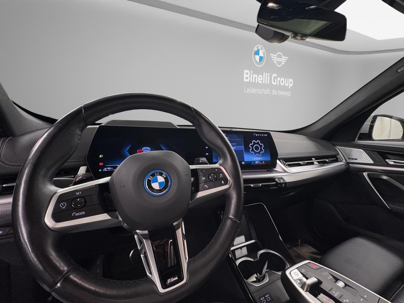 BMW X1 U11 30e xDrive paddles-image-16