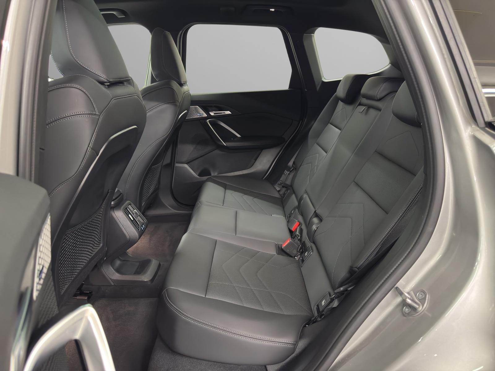BMW X1 U11 30e xDrive paddles-image-12