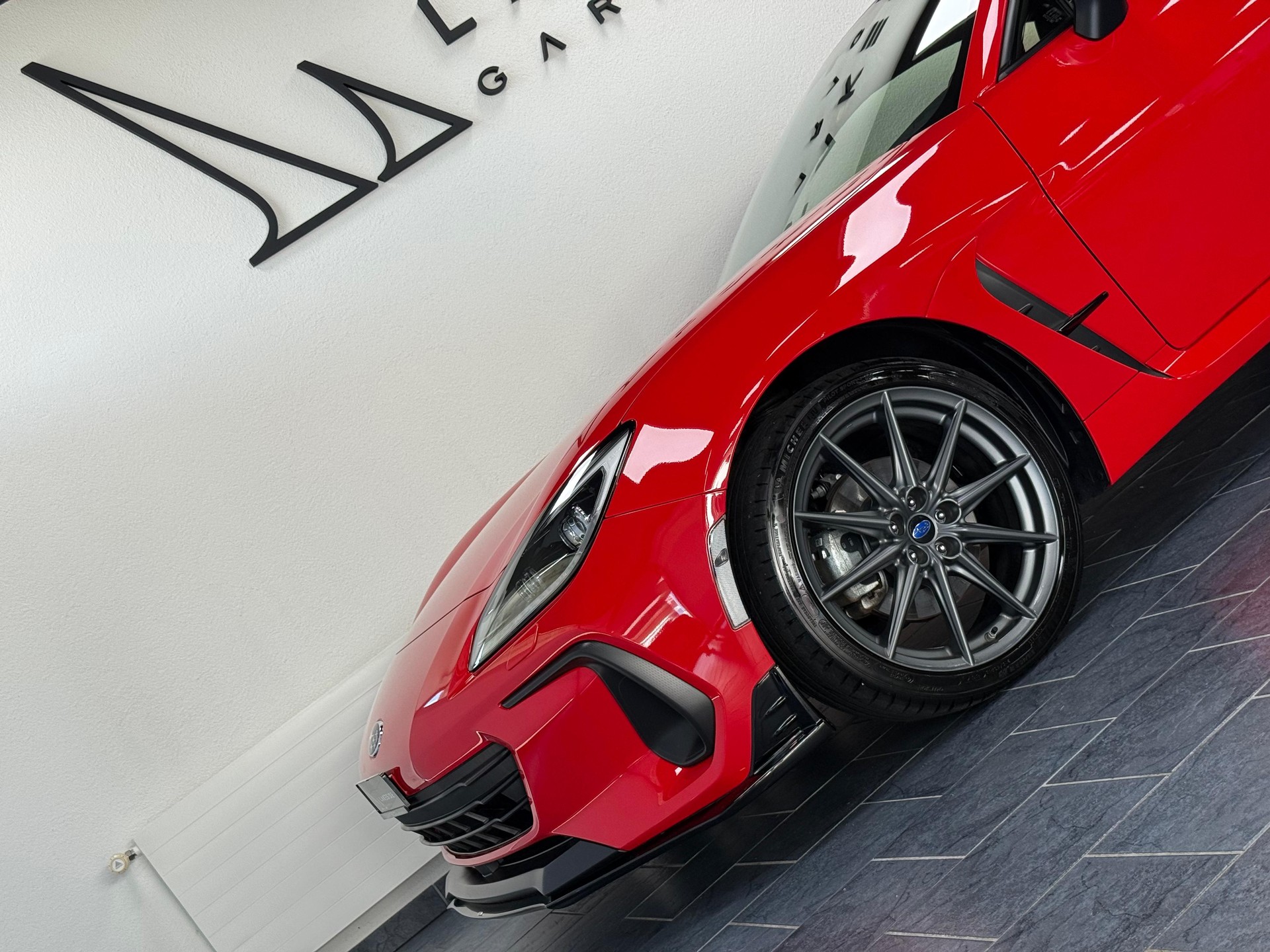 SUBARU BRZ 2.4 STI Line-image-11