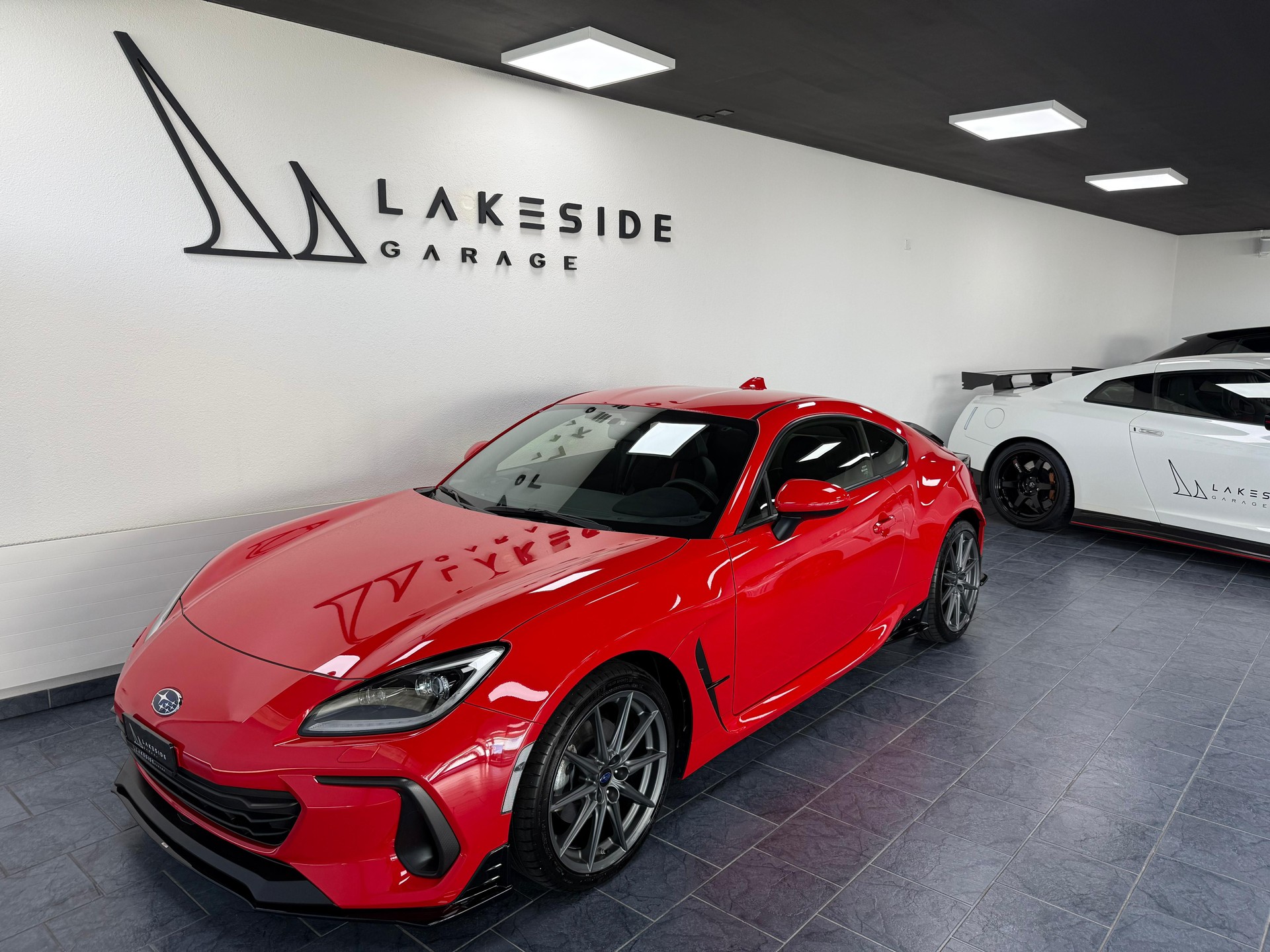 SUBARU BRZ 2.4 STI Line-image-0
