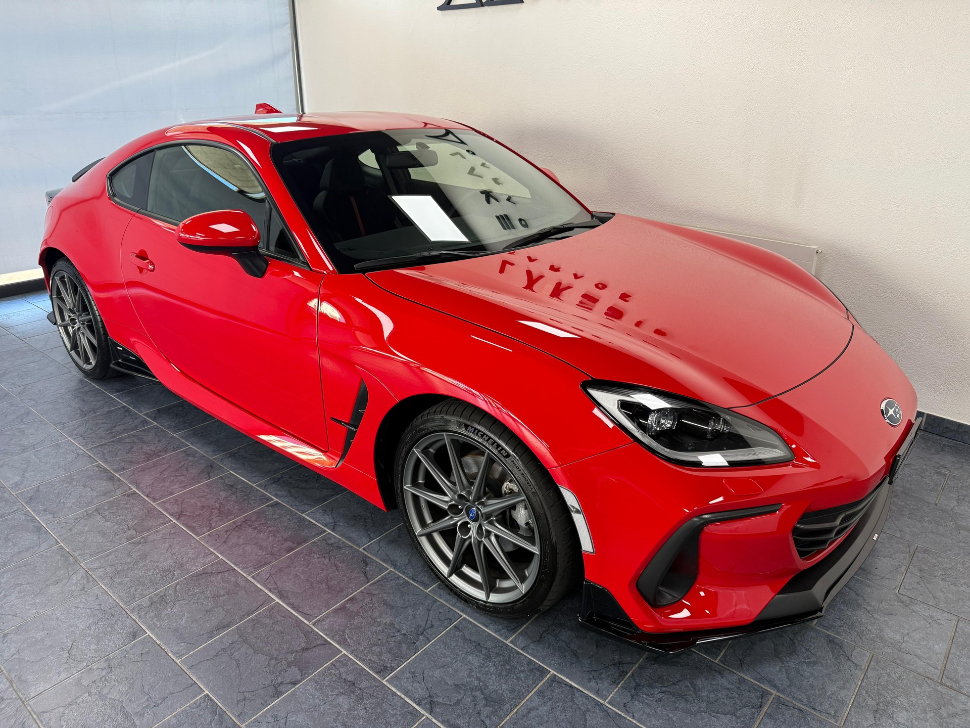 SUBARU BRZ 2.4 STI Line-image-2