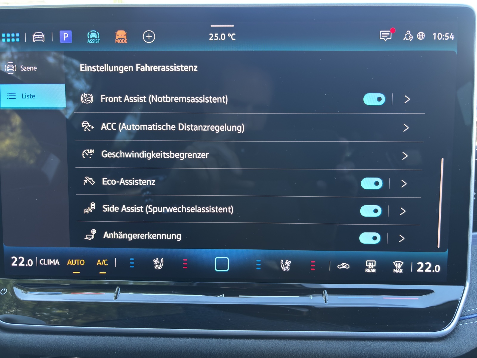 VW New Passat Variant 2.0 TSI evo4 R-Line Signature 4 Motion DSG mit fortl. Werksgarantie bis 07.2030, AHK, Leder & Winterräder-image-21