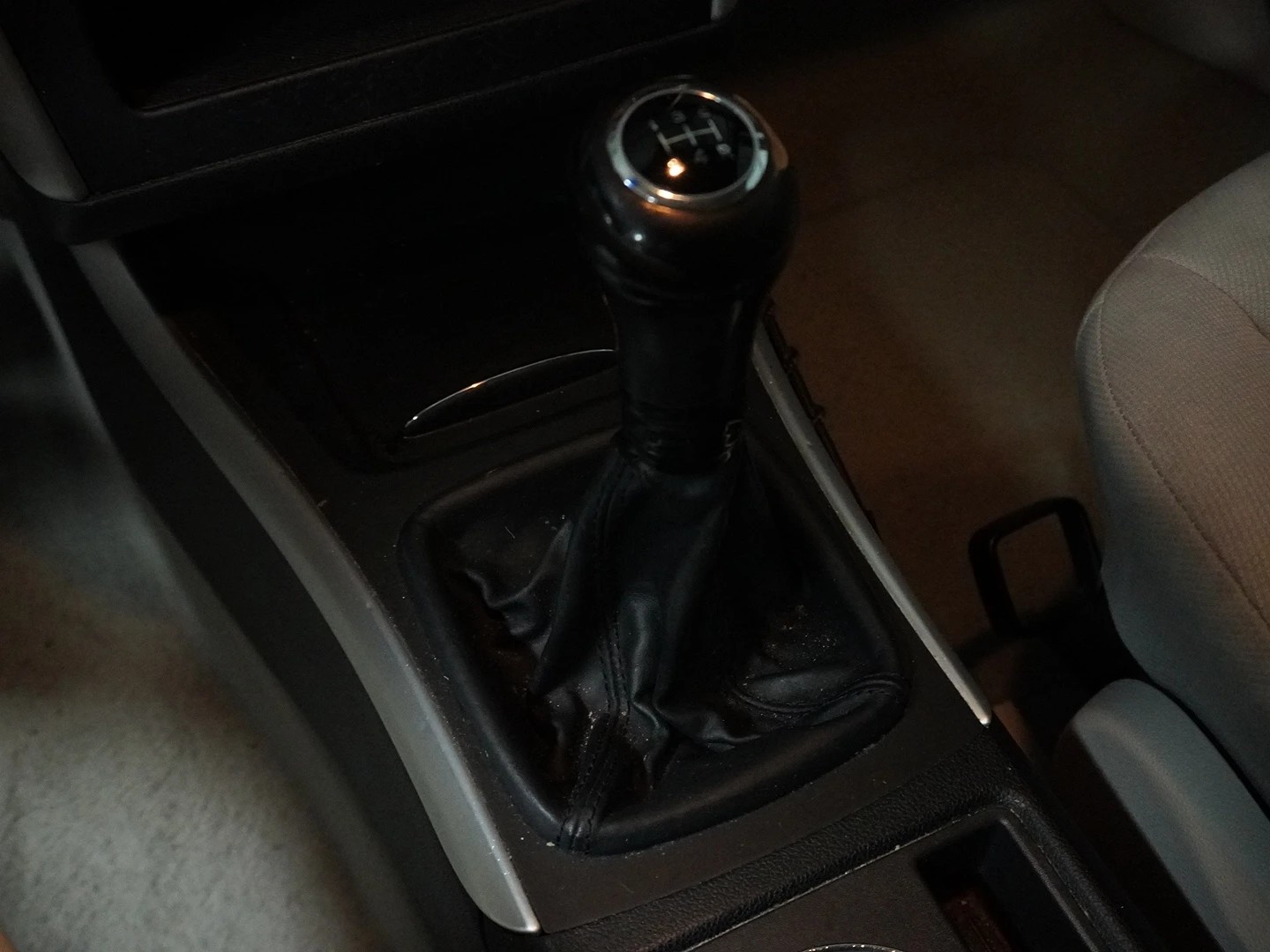 MERCEDES-BENZ B 200-image-6
