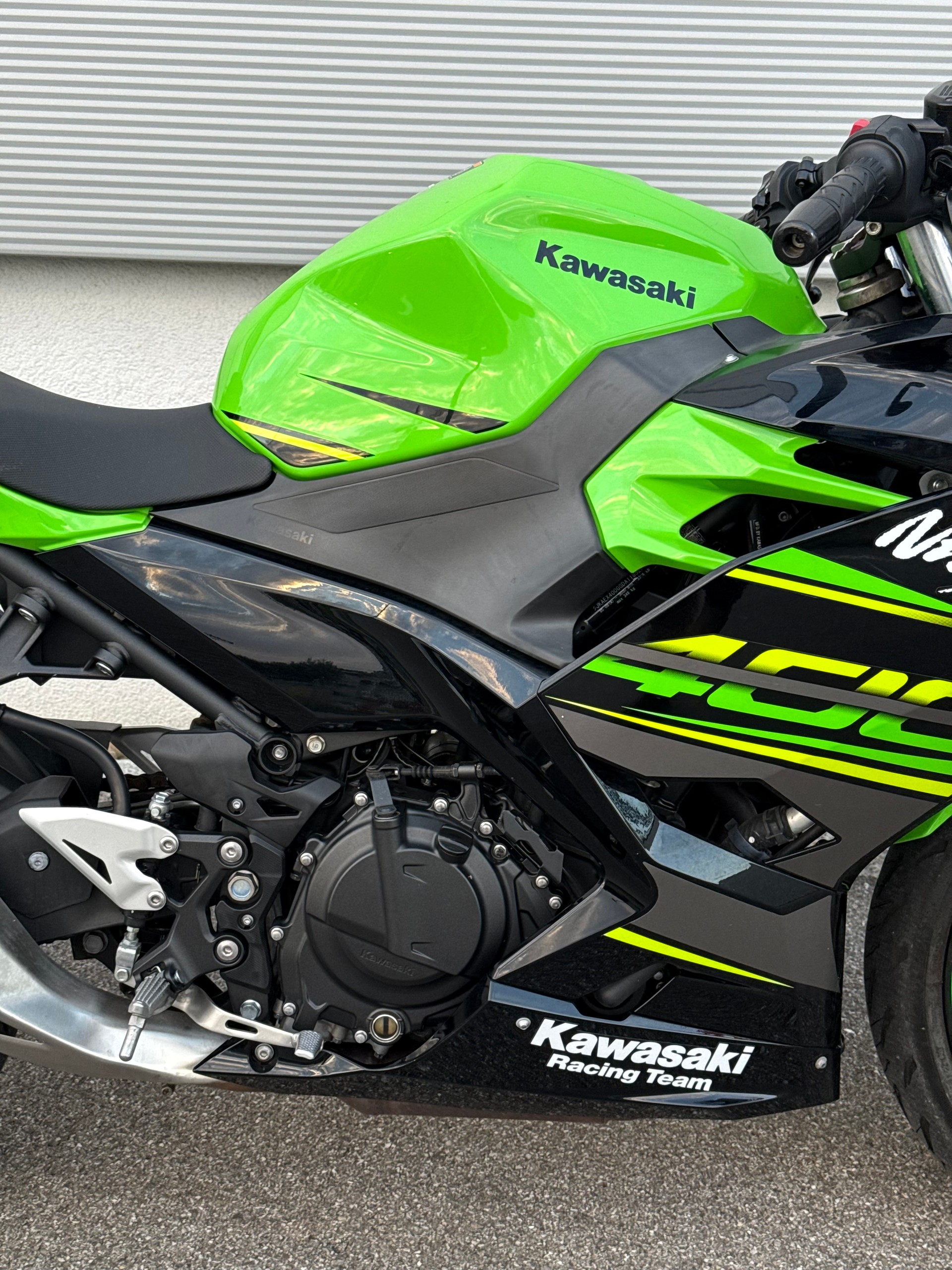 KAWASAKI Ninja 400 KRT ABS-image-4