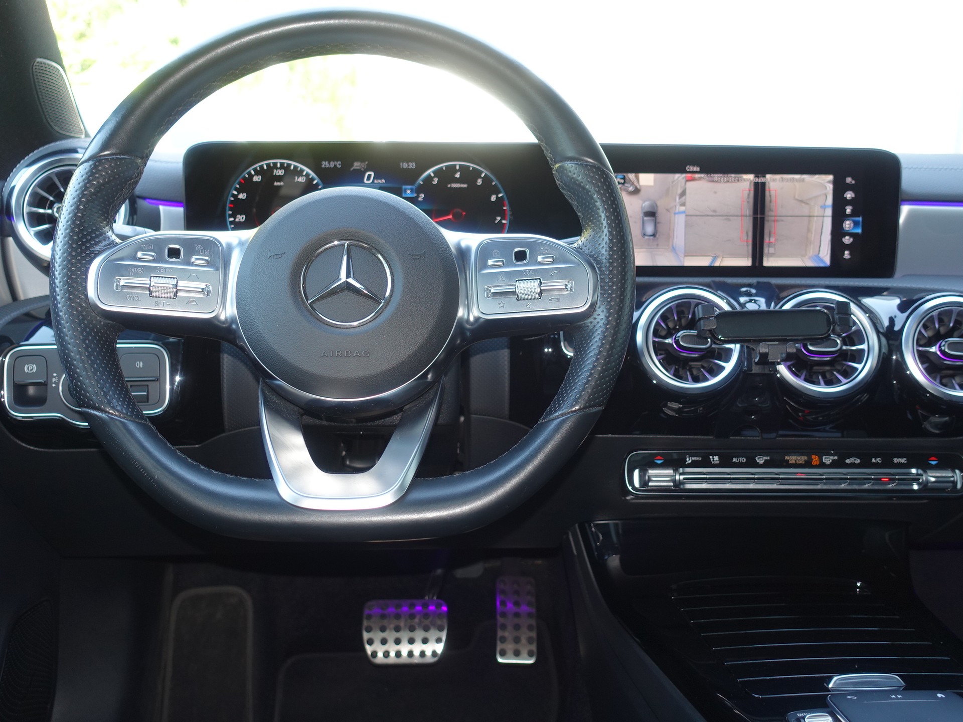 MERCEDES-BENZ A 200 4Matic AMG Line 8G-DCT-image-14