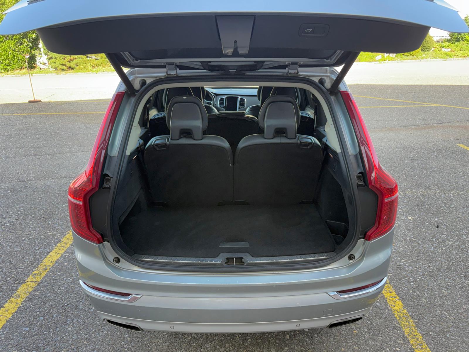 VOLVO XC90 D5 AWD Inscription Geartronic-image-13