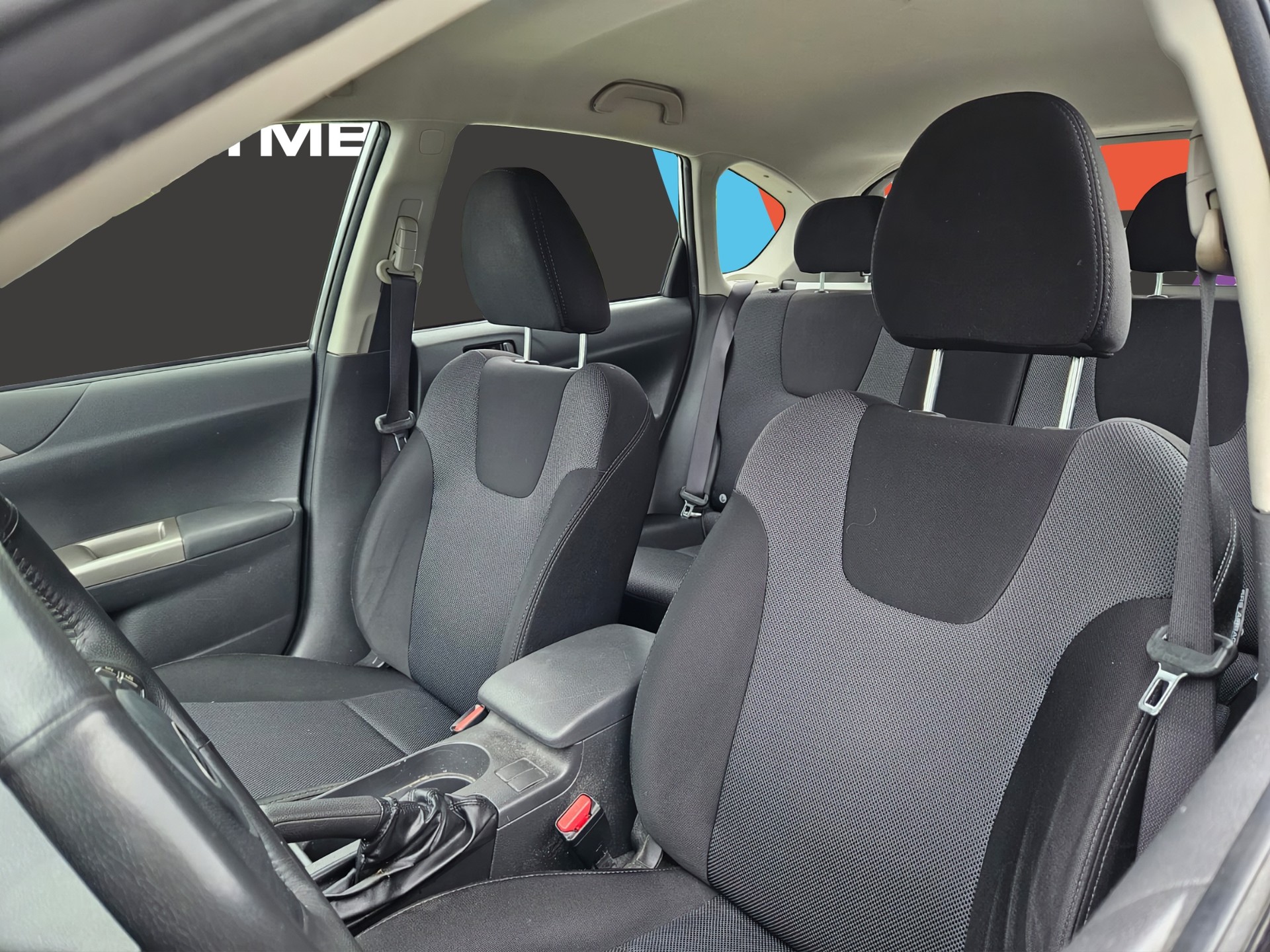 SUBARU Impreza 2.0R Comfort Automatic-image-15