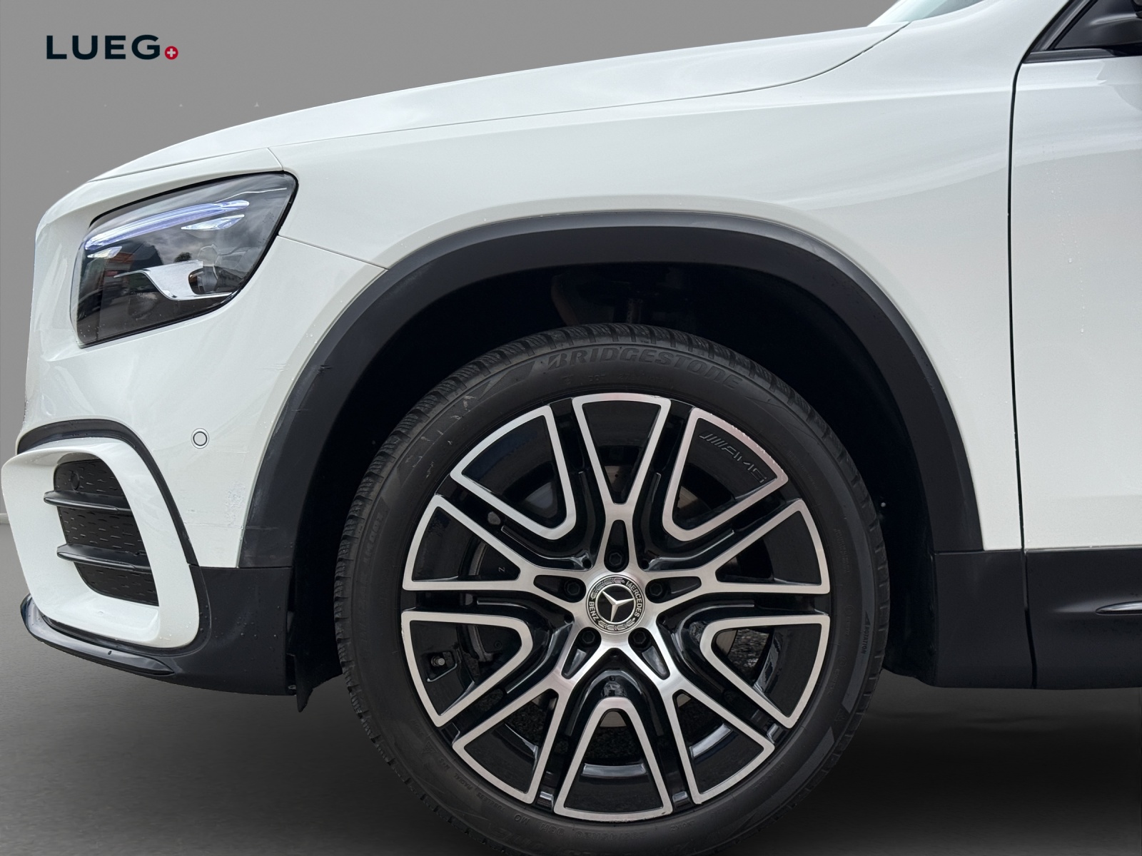 MERCEDES-BENZ GLB 220 4Matic 8G-Tronic-image-6