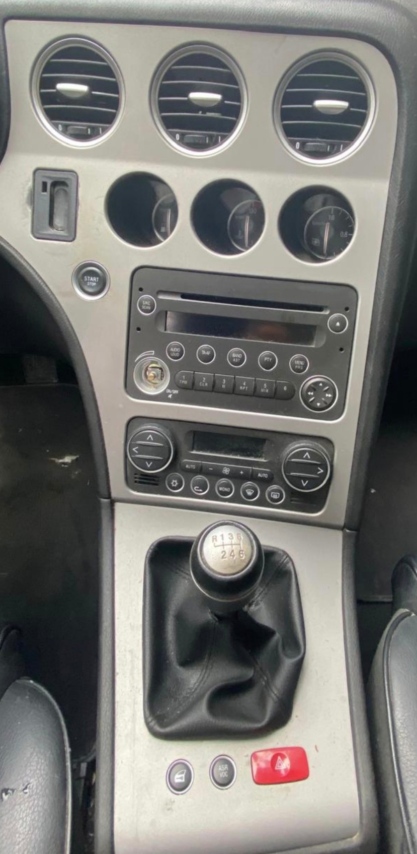 ALFA ROMEO 159 1.9 JTD Distinctive-image-6