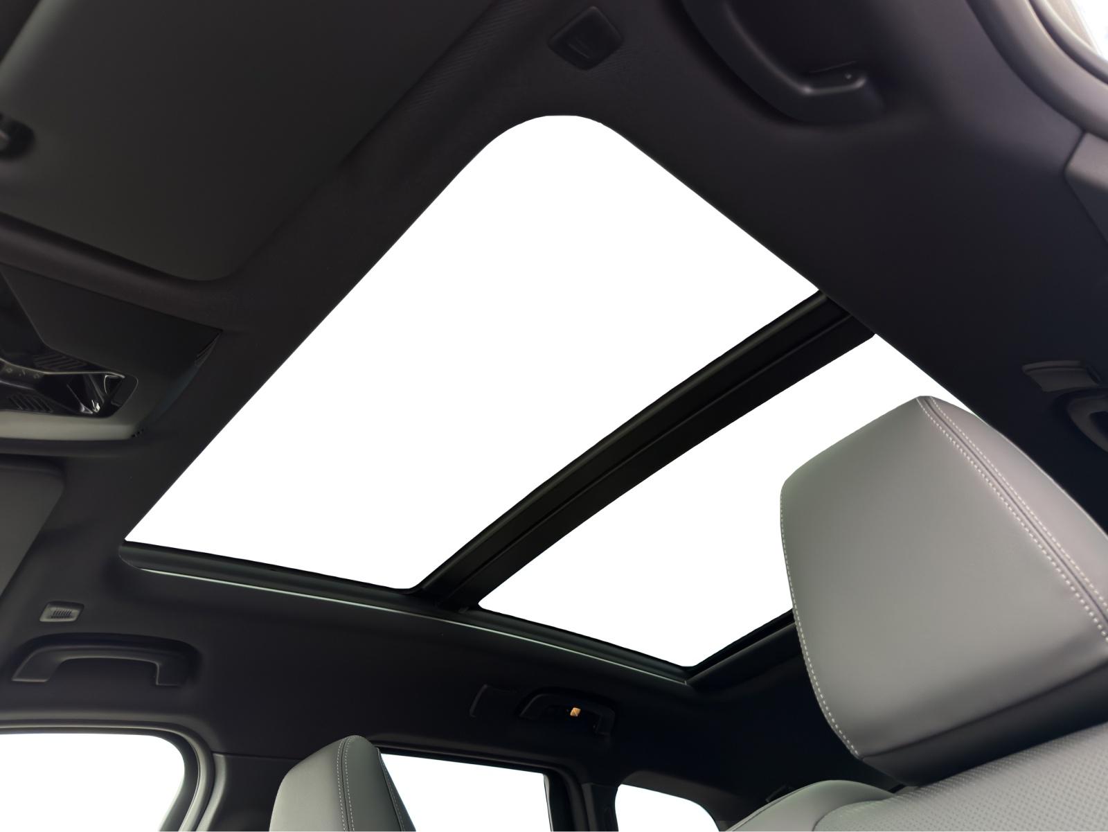 BMW iX1 xDrive30 M Sport-image-19