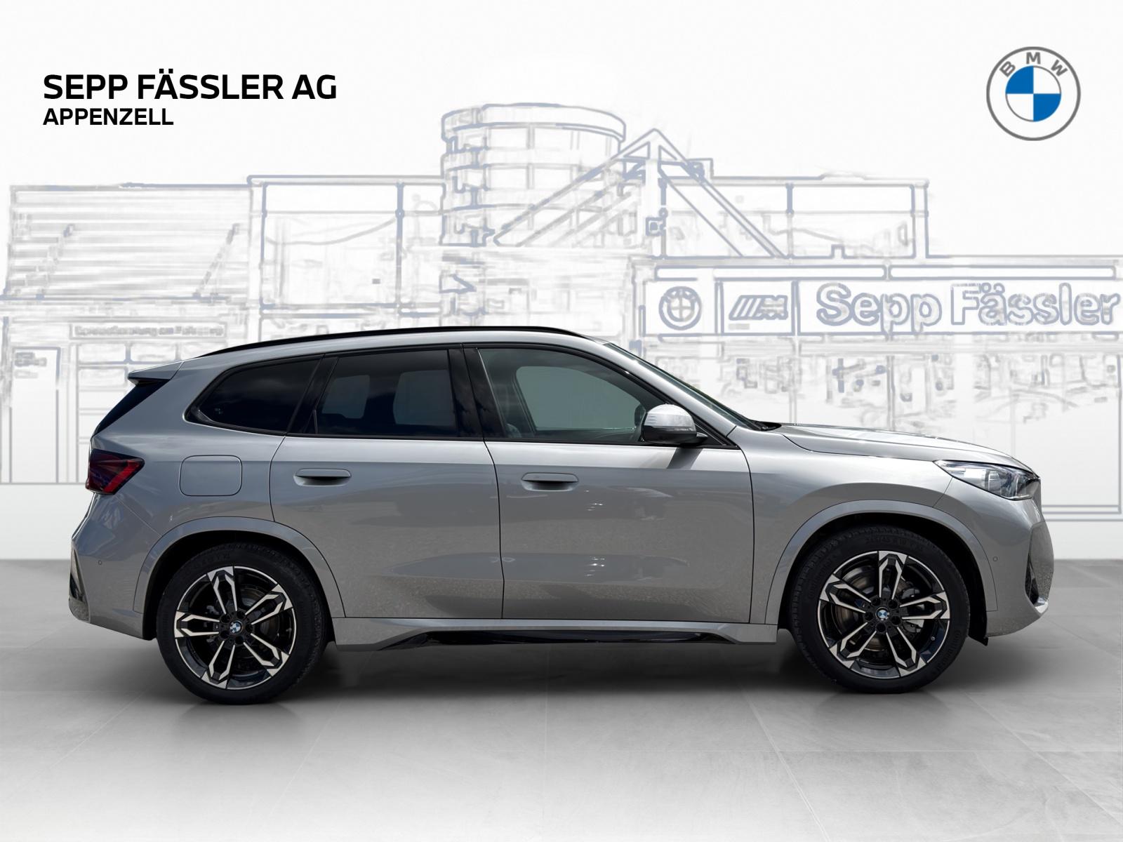 BMW iX1 xDrive30 M Sport-image-5