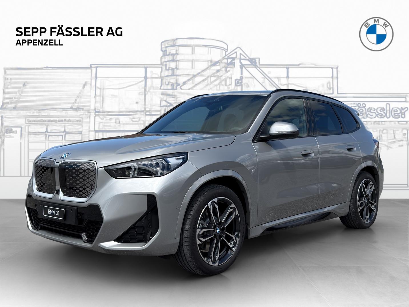 BMW iX1 xDrive30 M Sport-image-0