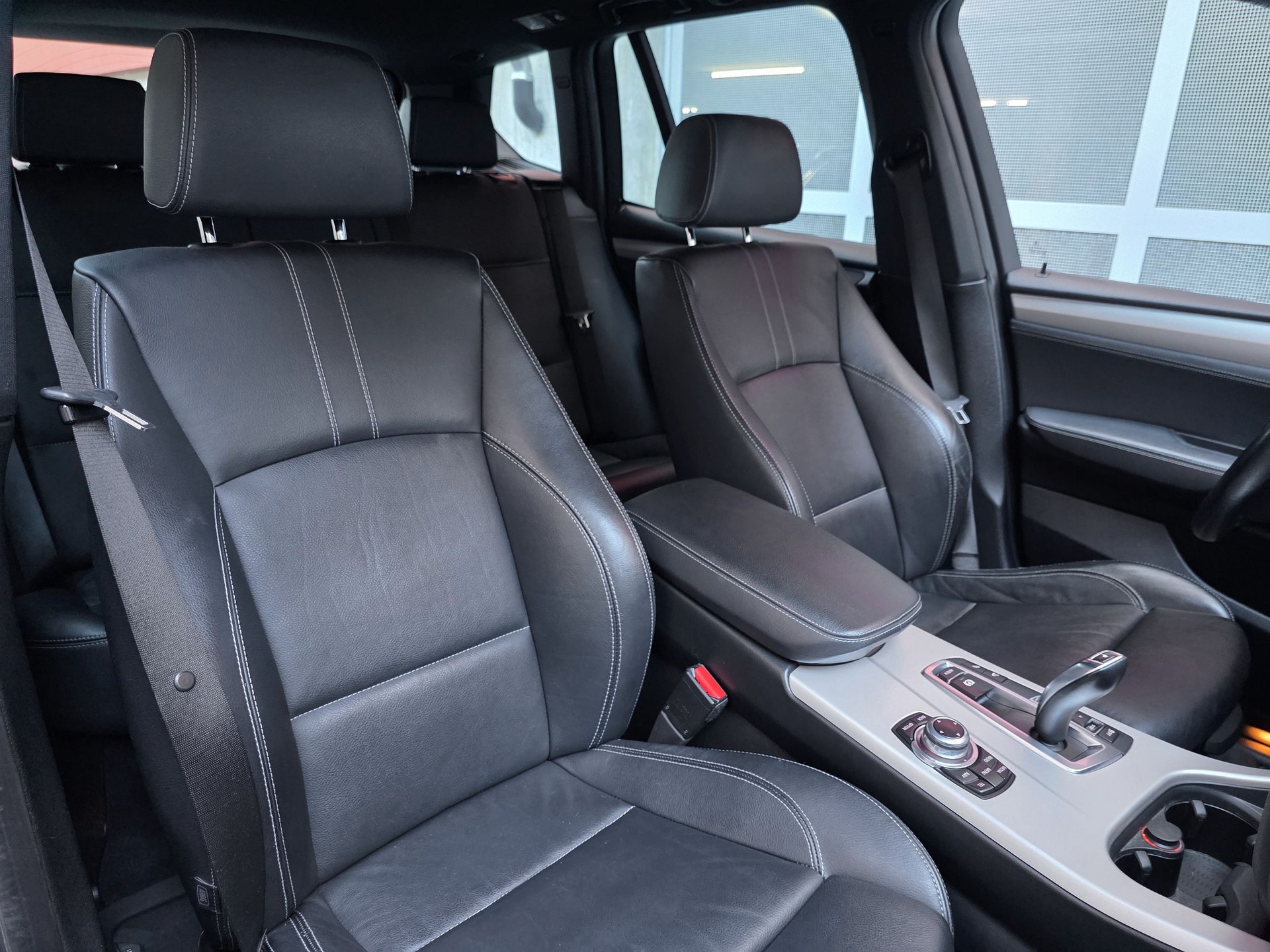 BMW X3 xDrive 30d Steptronic-image-14