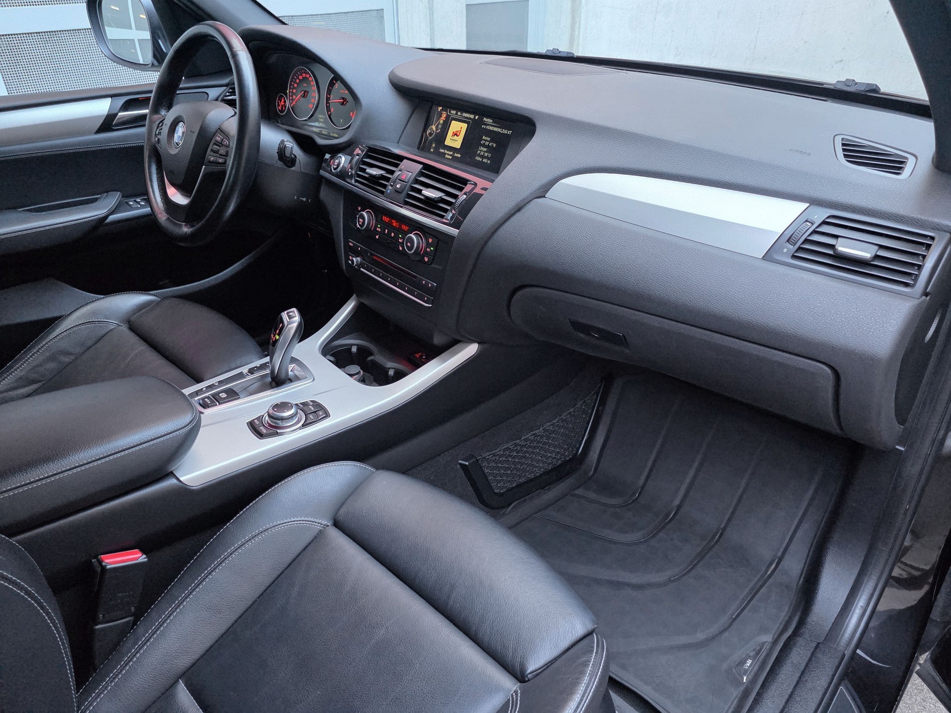 BMW X3 xDrive 30d Steptronic-image-12