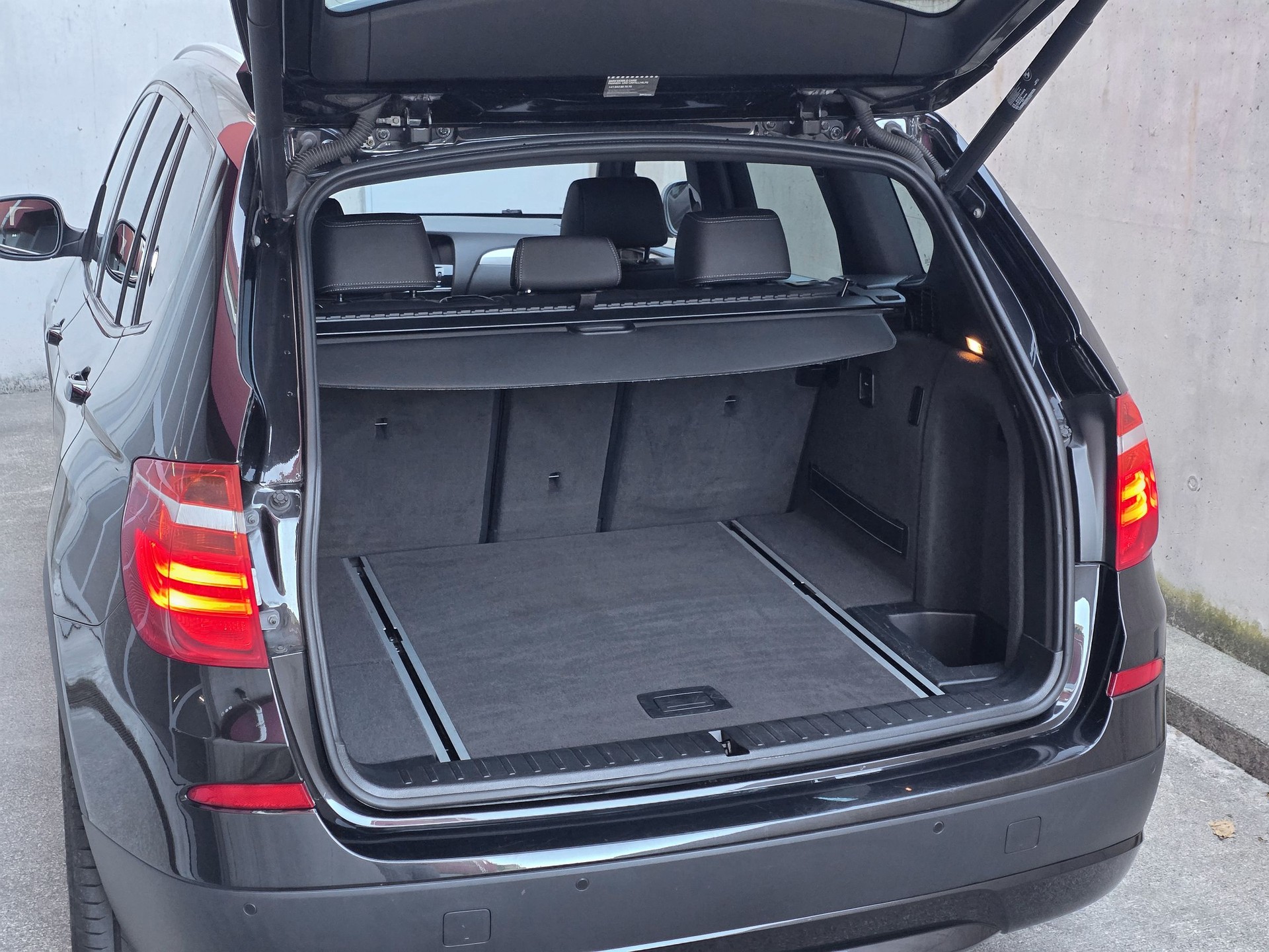 BMW X3 xDrive 30d Steptronic-image-15